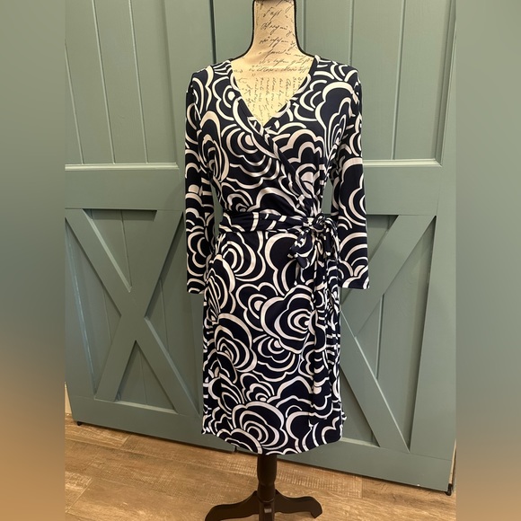 Banana Republic Wrap Dress - Picture 1 of 5